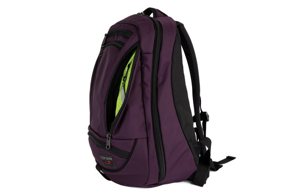Side profile of Synik 22 in Aubergine with Kiwi Halcyon interior